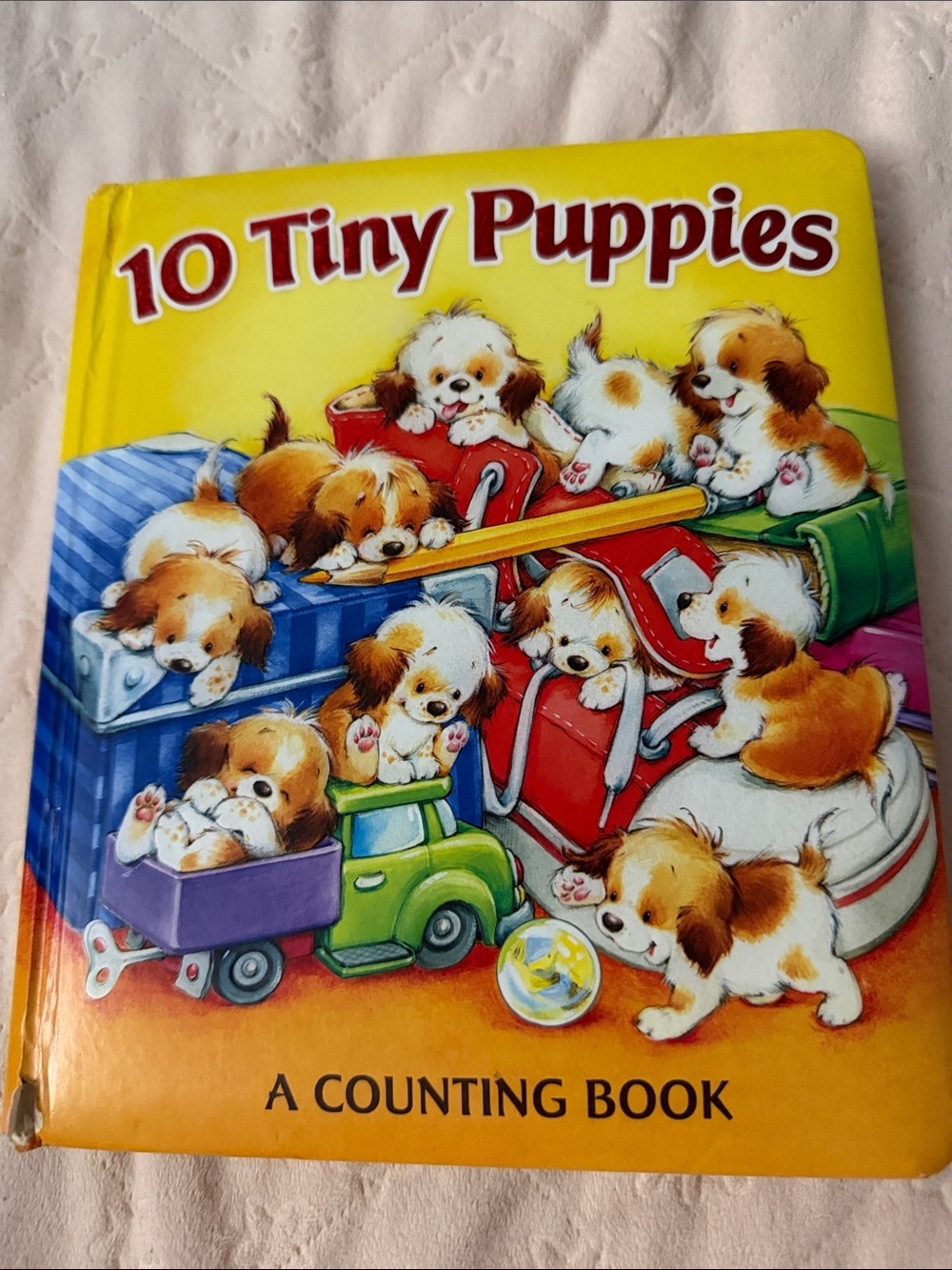 10 Tiny Puppies Board Book - Yellow Cover counting book for toddler